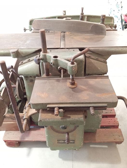 Máquina de carpintaria multifunções