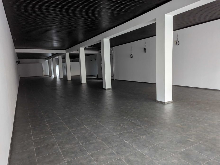 Комерційне приміщення на вул. Миколи Сціборського 33, площа 410 кв.м