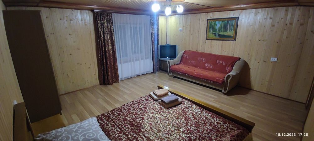 Котедж "ясень"на 2 номери 4-8 місць