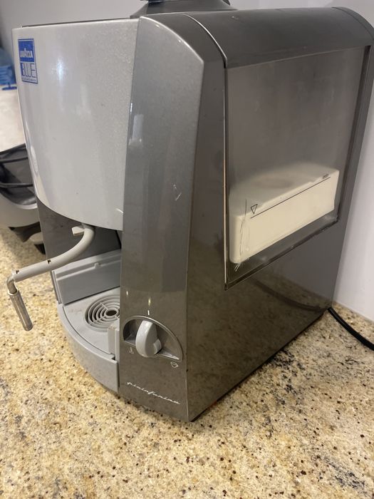 Ekspres Lavazza blue LB100