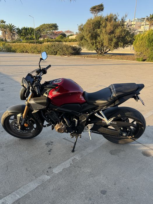 Honda CB650R Akrapovic