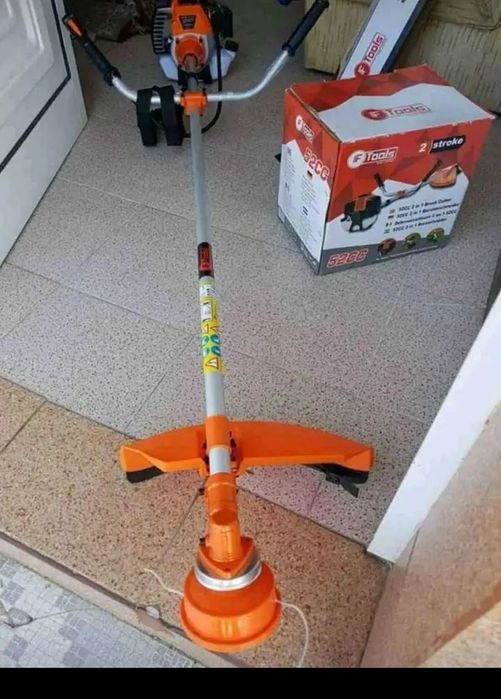 Roçadora a gasolina