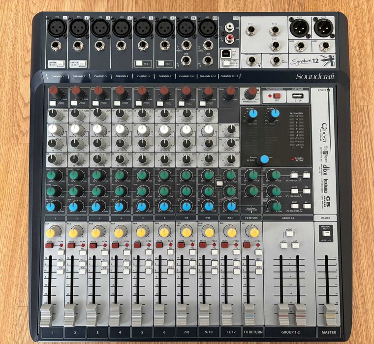 Мікшерний пульт Soundcraft Signature 12 + Кабелі (Стан ідеал)