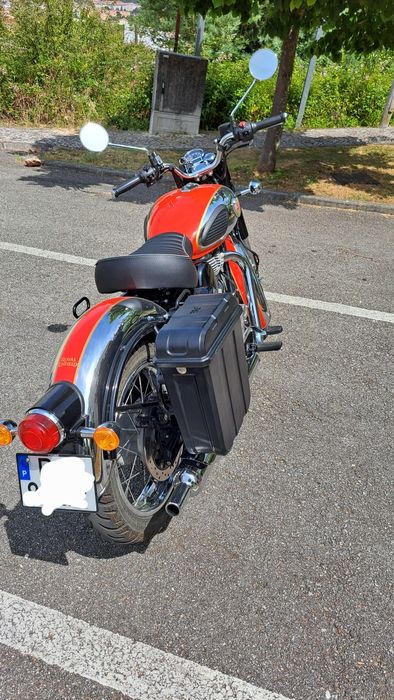 Royal Enfield Classic 350