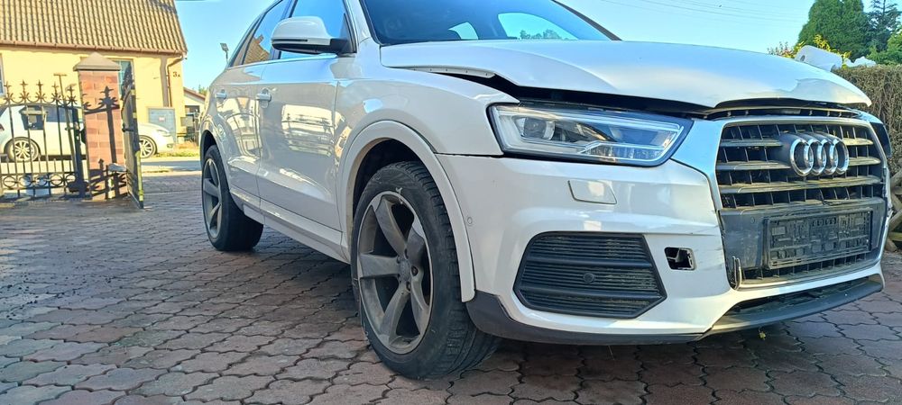 Audi Q3 2017 DSG full led 11000tys km 184 km