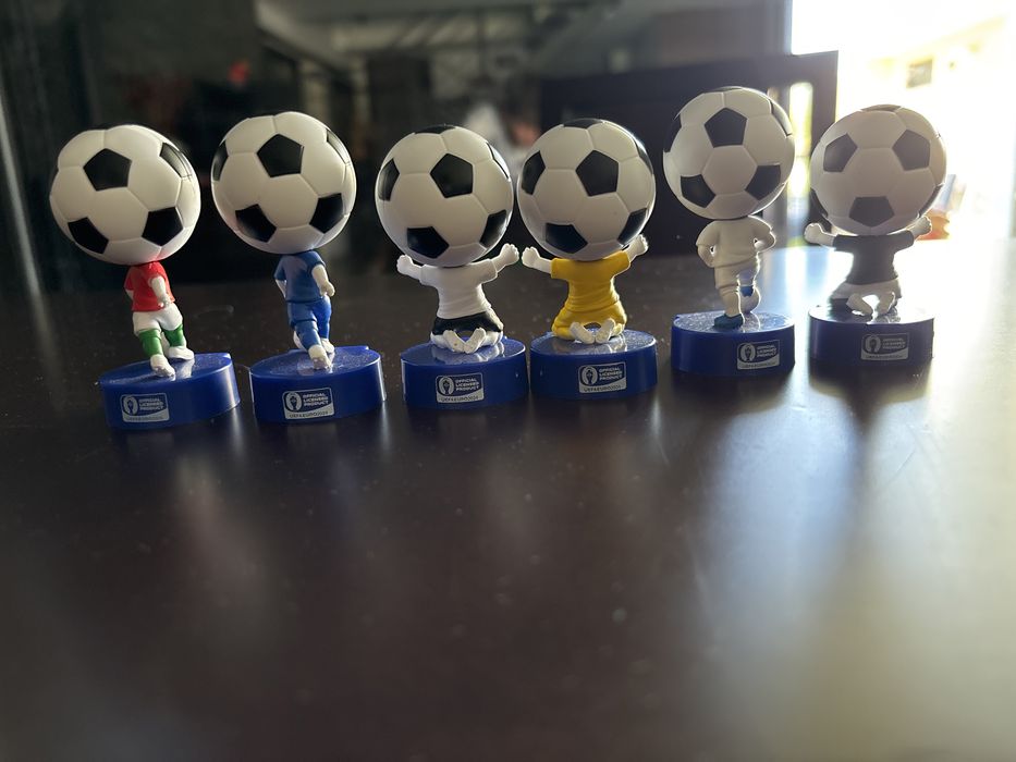 6 Bonecos di euro 2024