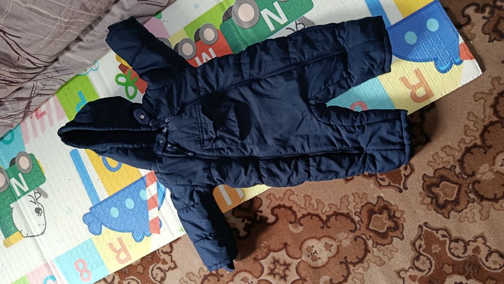 Продам комбінезони зимові та осінні