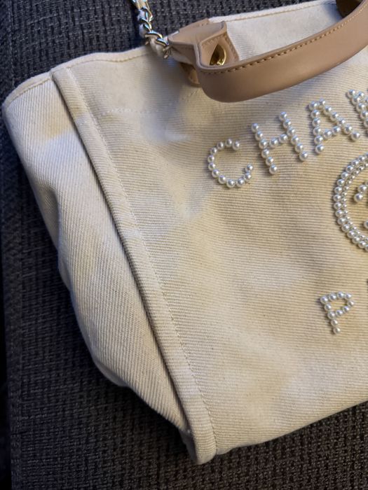 Mala Branca c/ Perolas Chanel