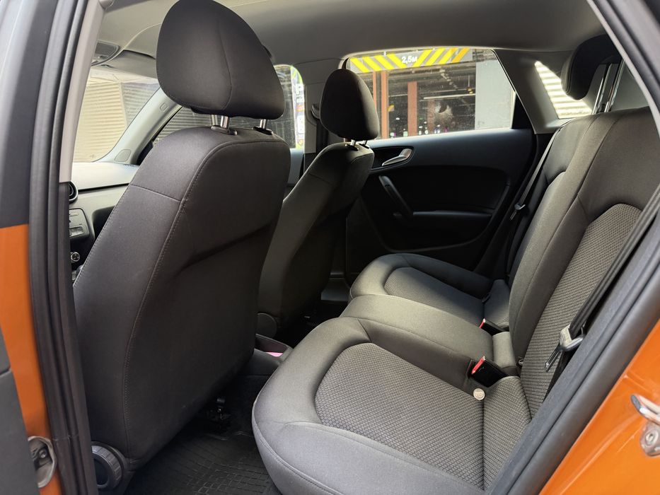 Audi A1 2012, 1.6 дизель, 148 тис км
