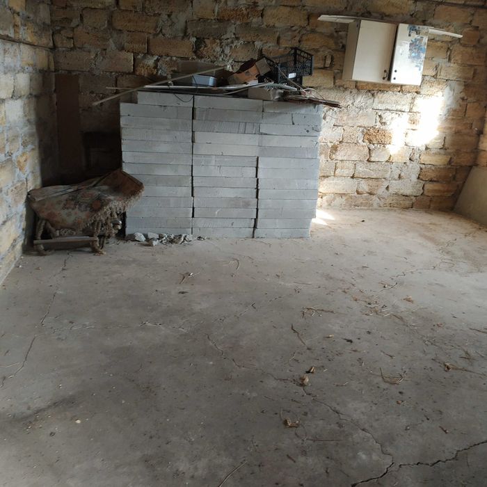 Велика Балка, цетр, коробка з літньою кухнею та погрібом на 21 сотках