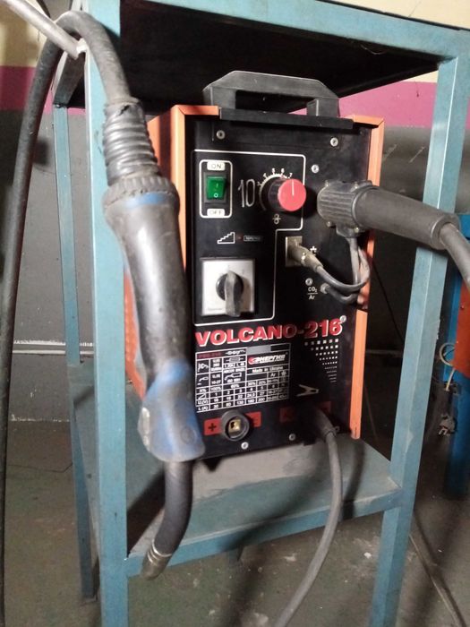 Напівавтомат "VOLCANO - 216" трифазний б/у