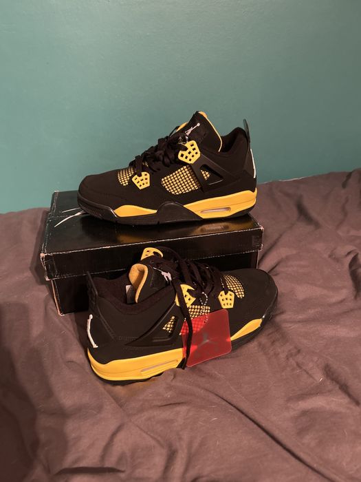 Buty Air Jordan 4 Black Thunder