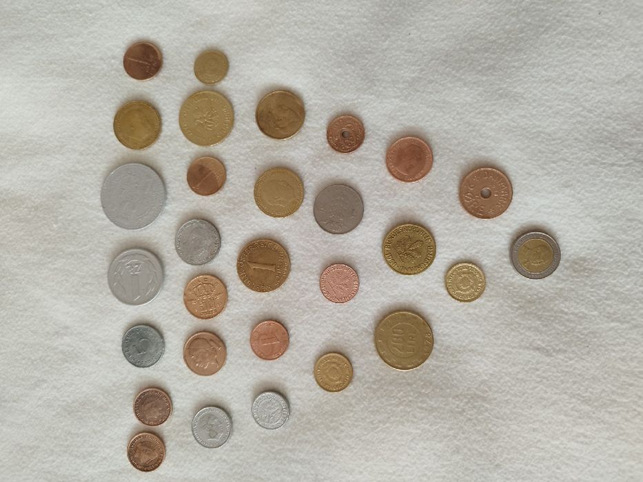 Banknoty i monety zestaw