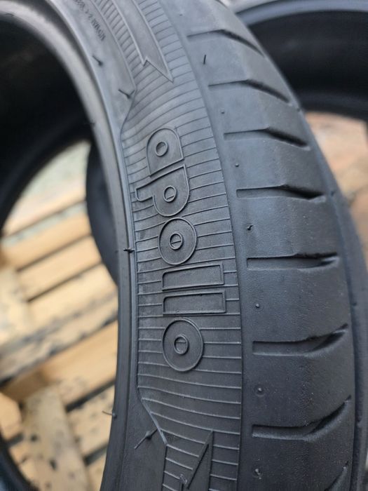 Шини літні пара 255/35 r19  Apollo