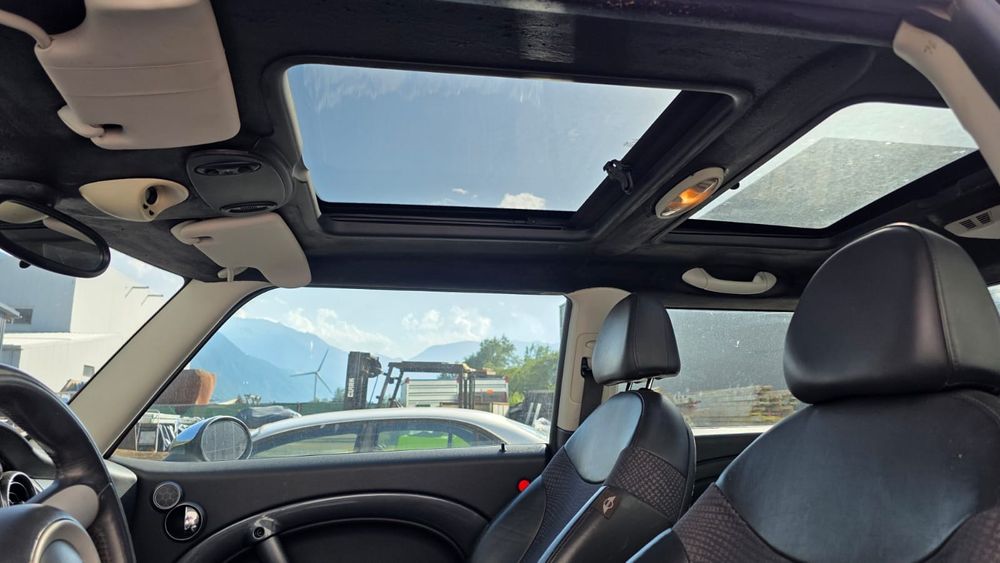 Mini Cooper R50 r53 (para peças)