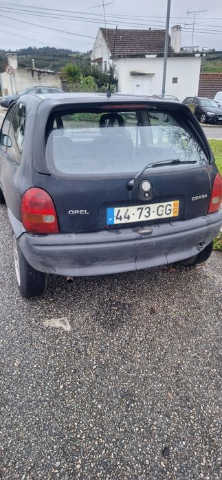 Opel Corsa 1.2 – Económico e fiável para o dia-a-dia