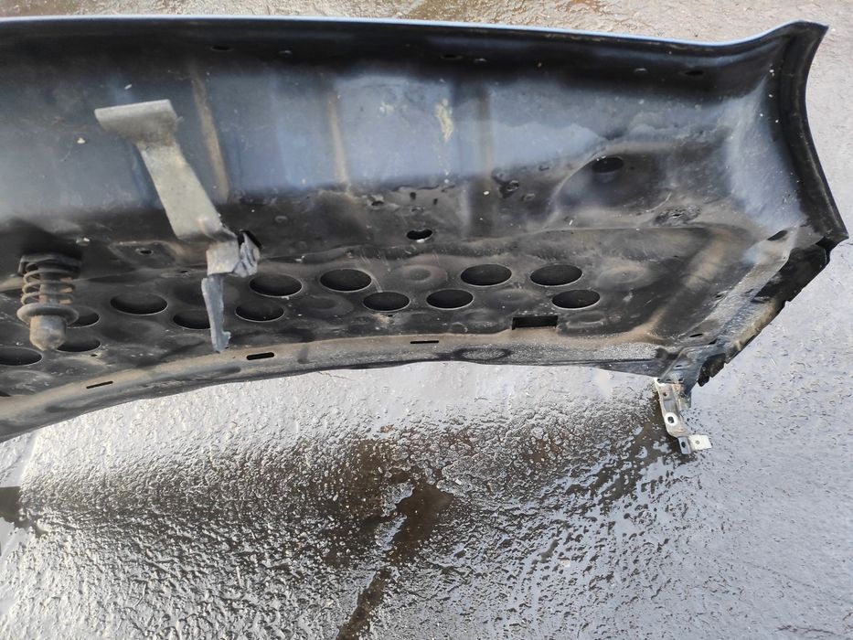 Opel Zafira B maska przód Z168