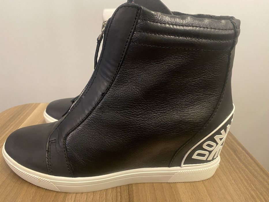 Skórzane sneakersy DKNY
