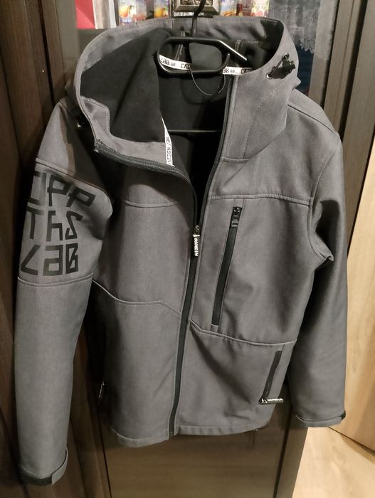 Kurtka męska Cropp z kapturem długość 71 szerokość 100