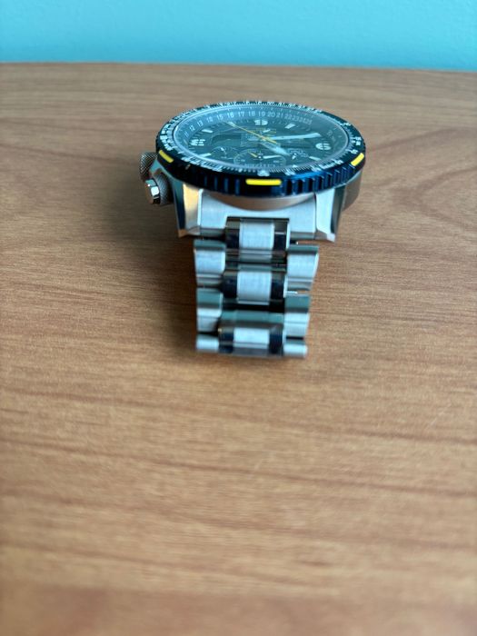 Zegarek Citizen Skyhawk. Eco drive, radicontrolled
