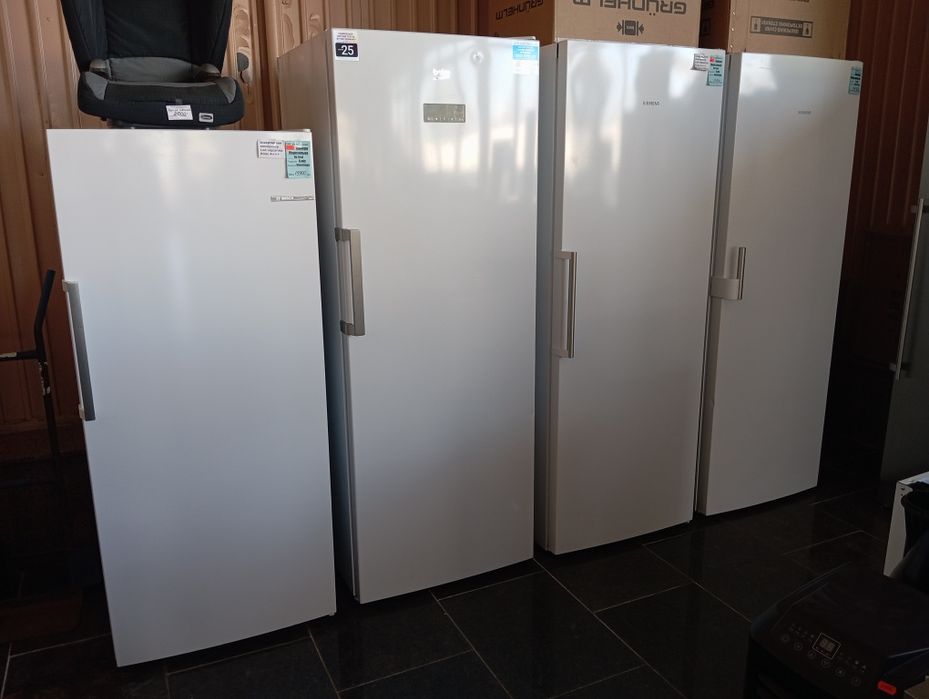 Морозильная камера Whirlpool No-frost 253 литра INVERTER A+++ из Германии ГАРАНТИЯ 6 месяцев