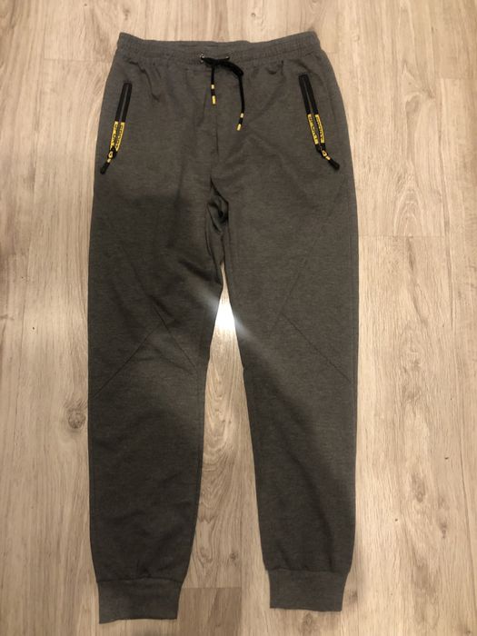 Spodnie dresowe  męskie L