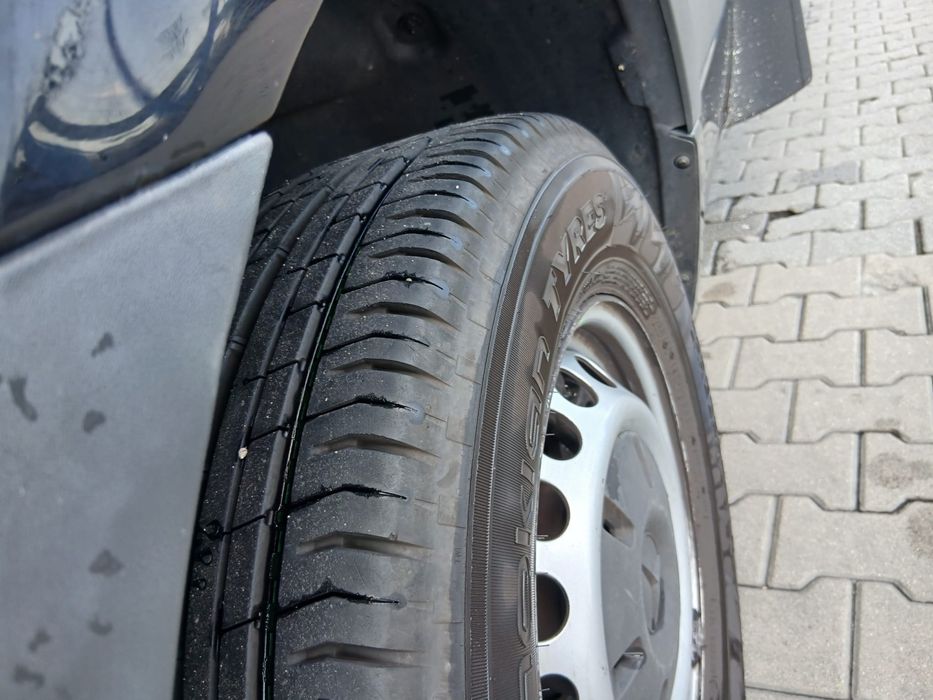 Cesja Mercedes Sprinter 319 3.0 automat zestaw z przyczepą