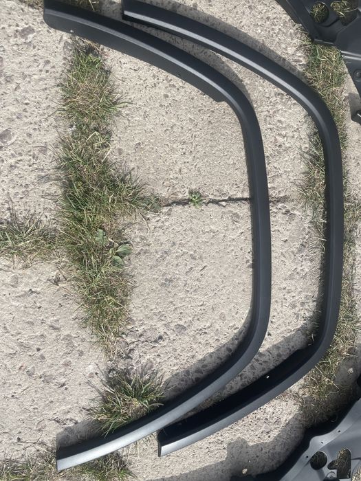 Накладка крыла Jeep Grand Cherokee