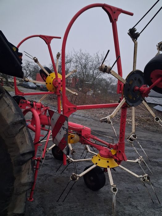 Sprzedam Przetrząsarkę Pottinger Hit 540