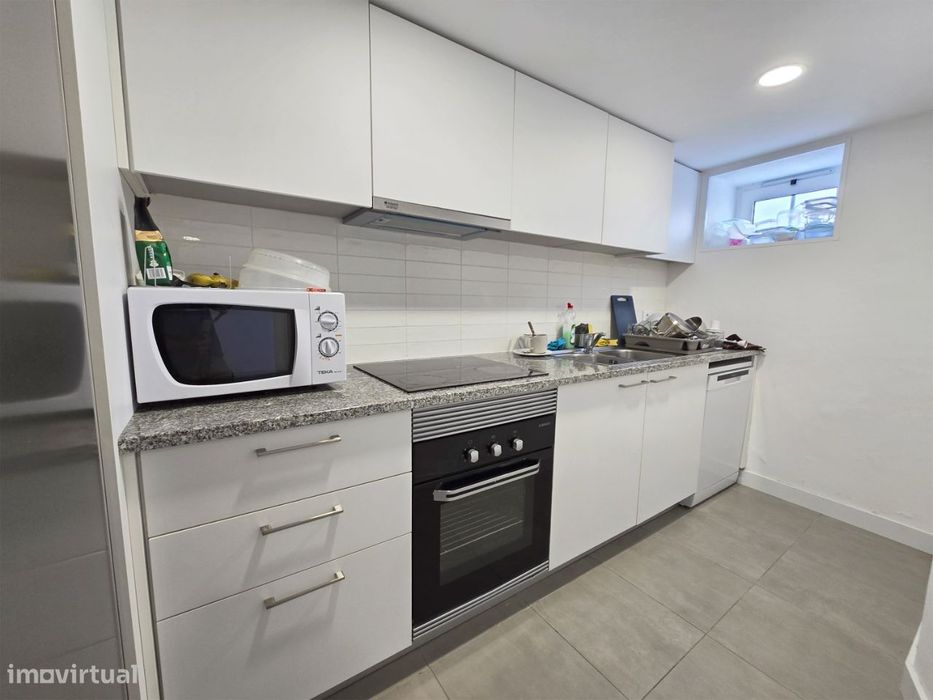 Moradia T7 totalmente remodelada, localizada em Aradas, Aveiro