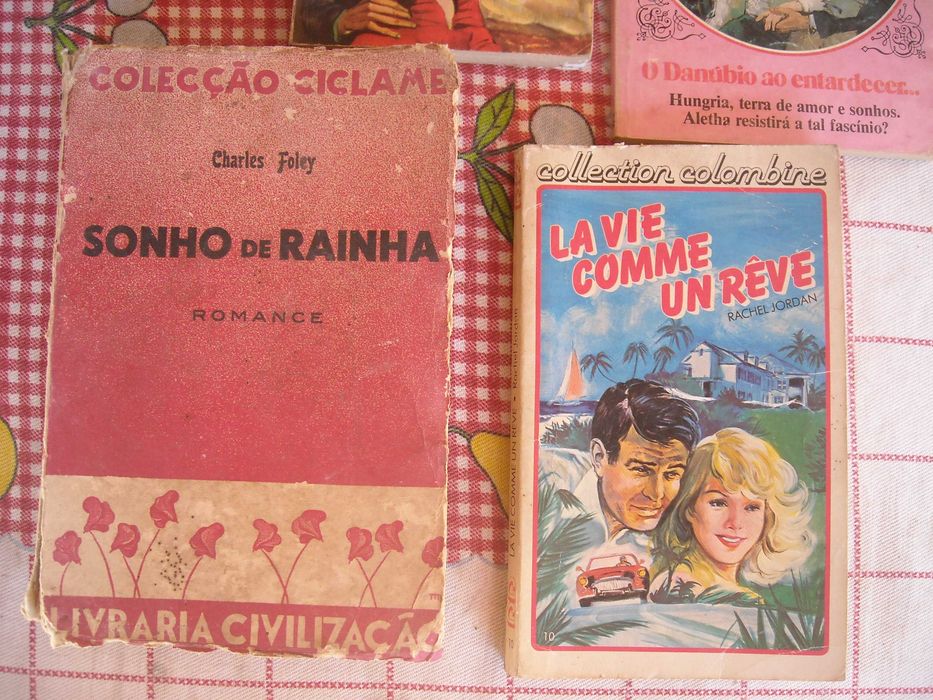 Livros antigos coleccao Flor / Colombine / Ciclame / Barbara Cartland