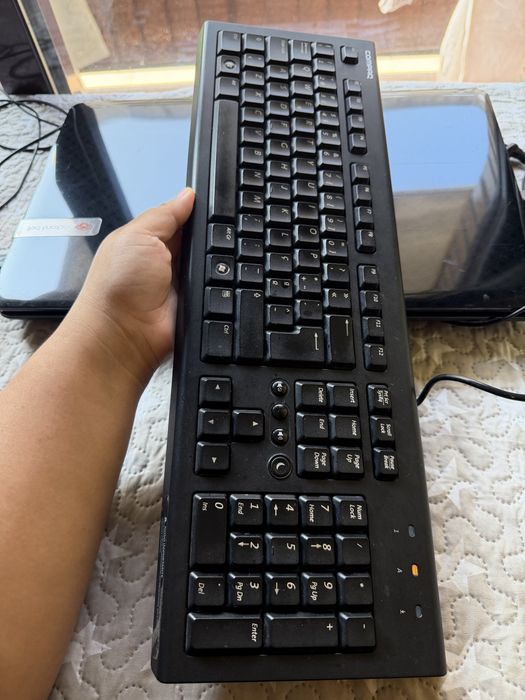 Packard Bell EasyNote LV11HC | SSD 240 GB | Windows Instalado