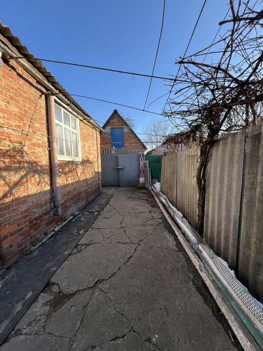 Продам  цегляний  будинок в м.Суми