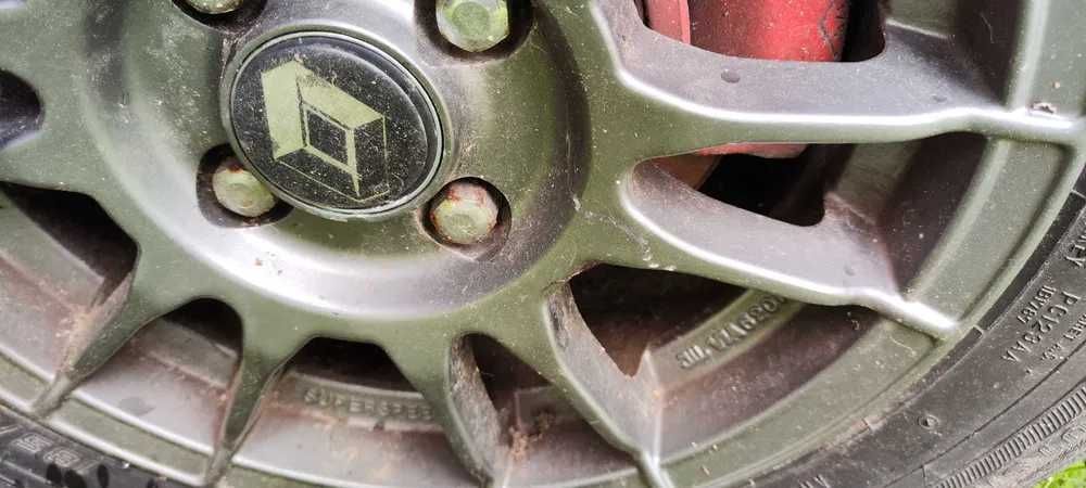 Jantes Butzi ODIN 14 com pneus