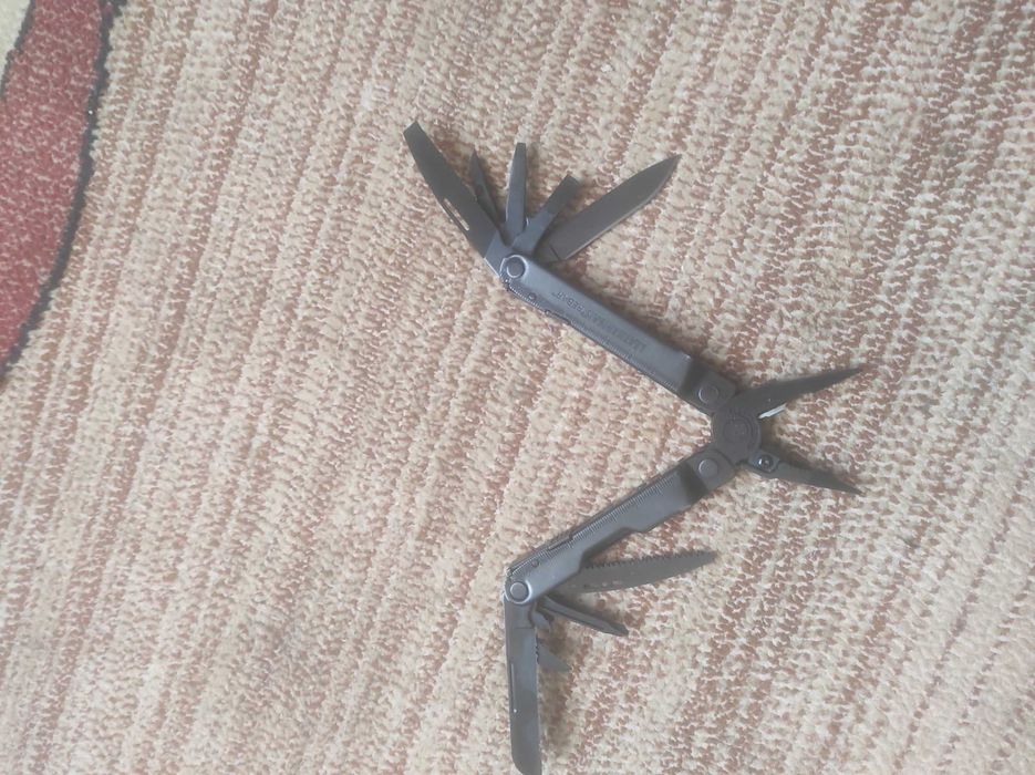 Мультитул Leatherman Super Tool 300