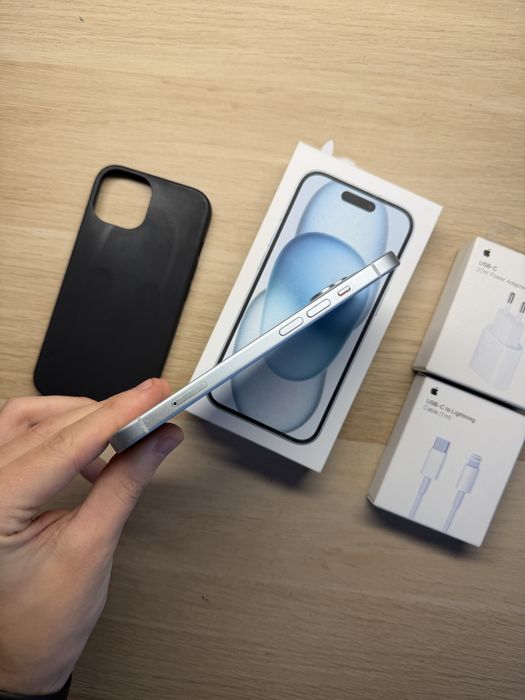 iPhone 15 128gb biały bateria 100% komplet