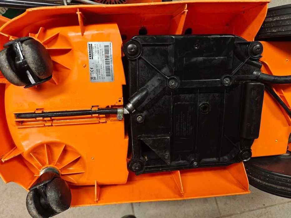 Odkurzacz piorący Karcher Puzzi 10/1