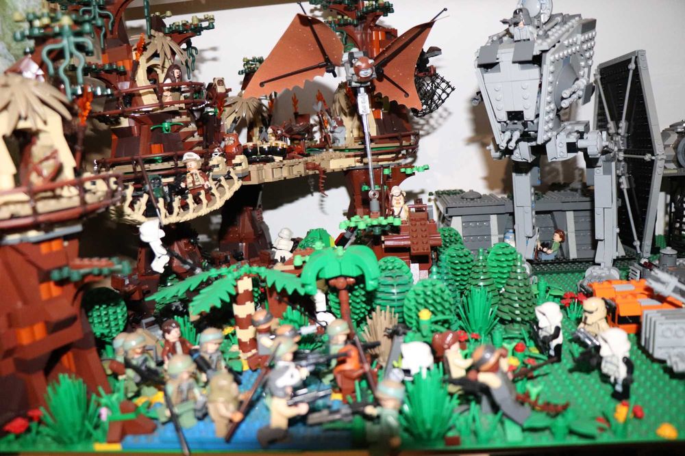 Great Pre-owned LEGO STAR WARS Collection (Sets listados na descrição)