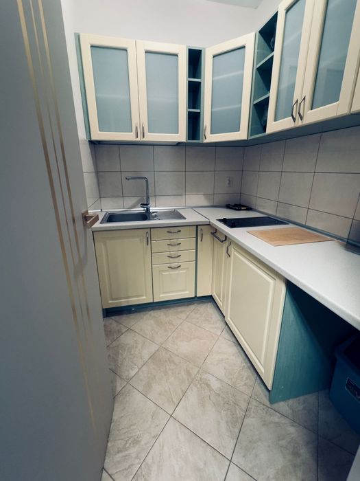 Gabinet/biuro do wynajęcia na Zwyciestwa na Rokosowie –3 gabinety± sek