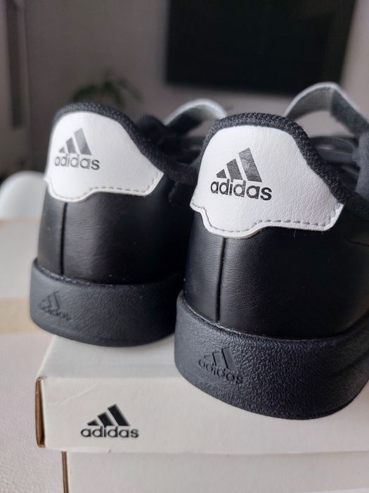 Buty Adidas rozmiar 33