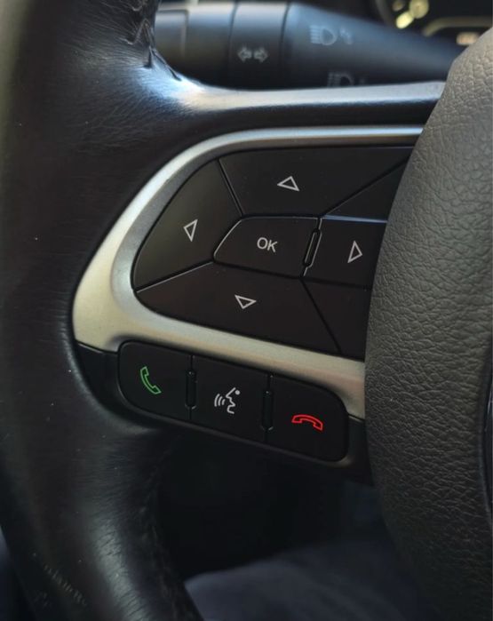 Jeep Renegade 2016 дизель 1.6 MultiJet FWD TOP