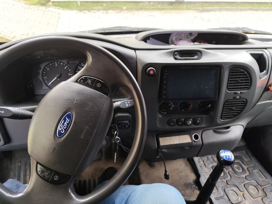 Ford transit turneo bus