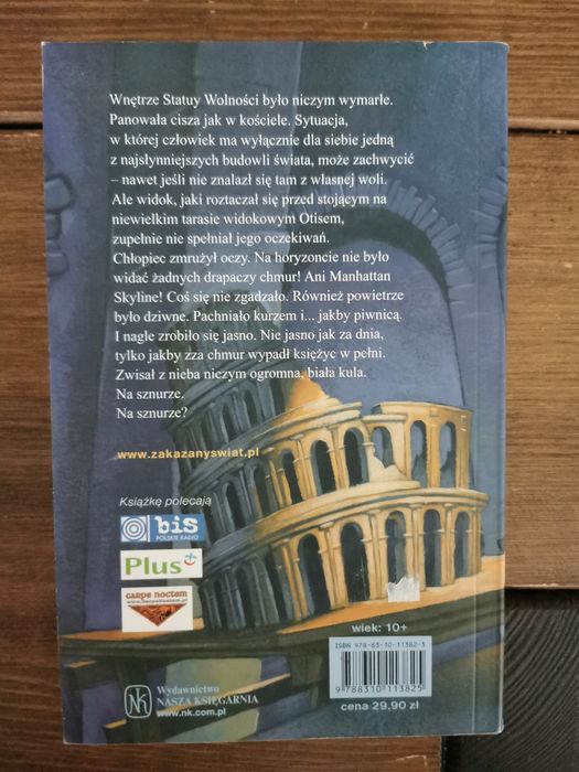 Zakazany świat - Isabel Abedi