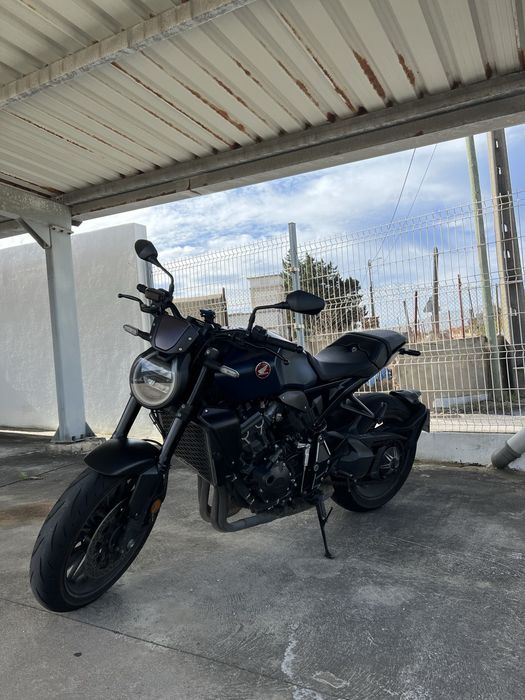 CB1000R black edition