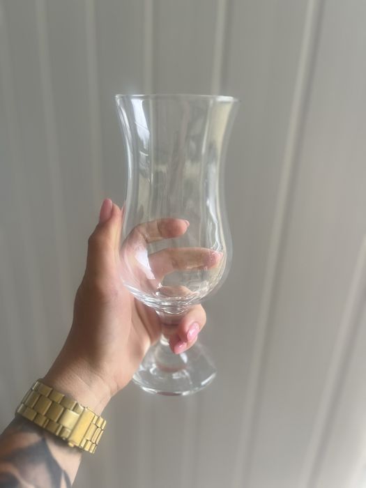 Nowe szkło martini hurricane  martinówka kieliszek