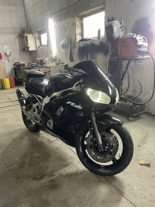 Продам yamaha r6 2002 год