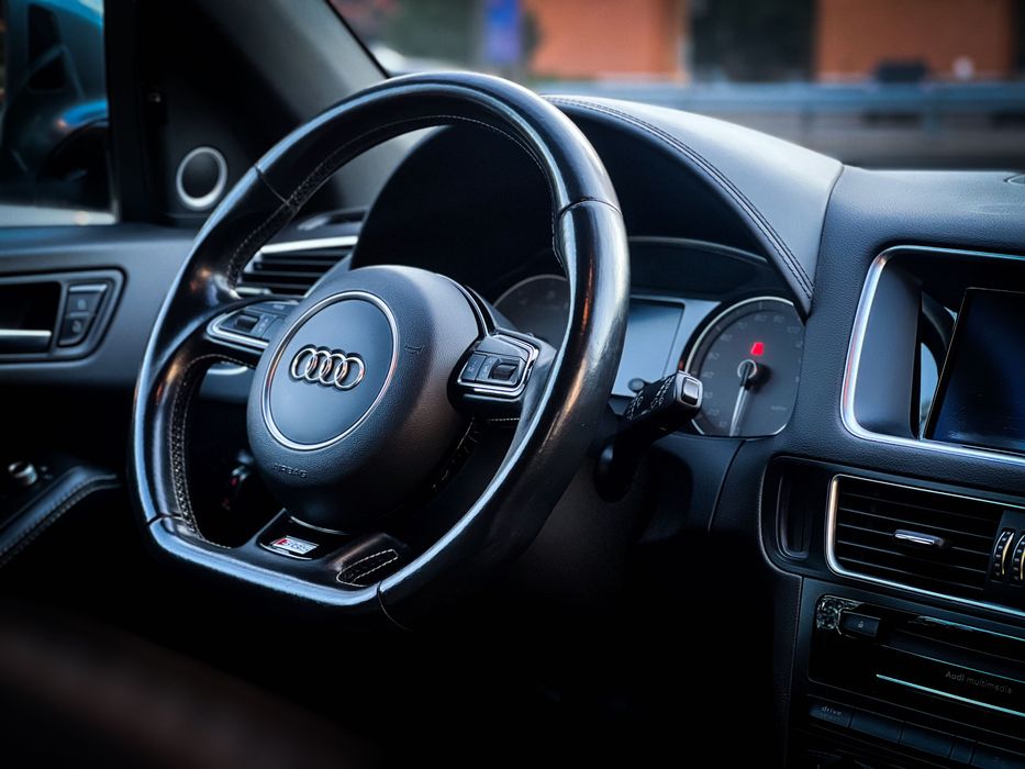 Audi SQ5 2016 • 3.0 TFSI • quattro •