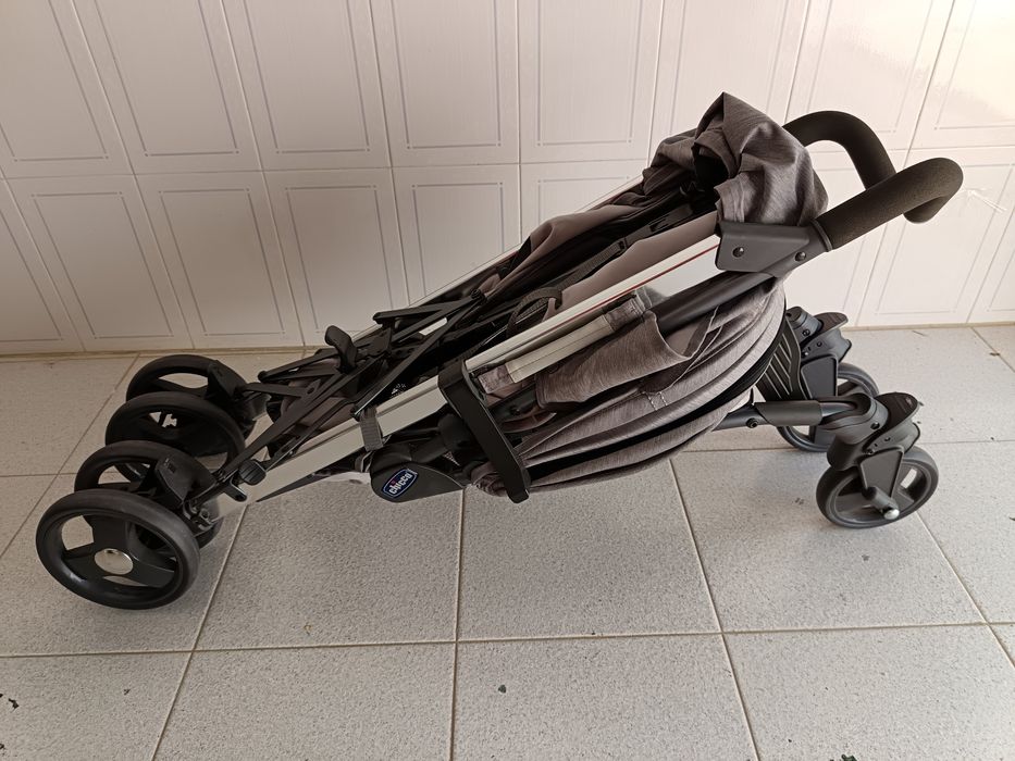 Carrinho de passeio da Chicco