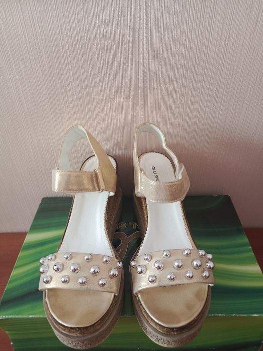 Босоніжки, сандалі жіночі, устілка 23 см