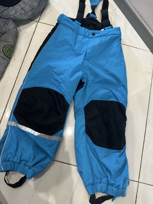 Дві курточки вік 5-7 років 128 розмір в подарунок теплі штани